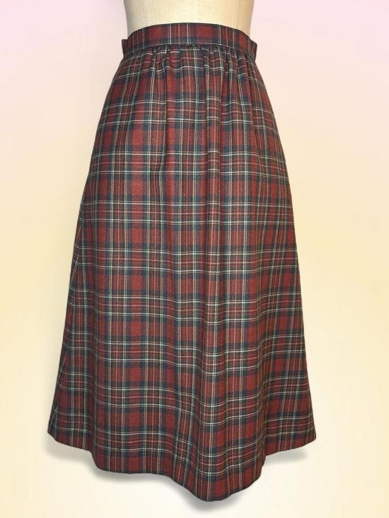 Thompson Dresses & Skirts - Vintage Lady Thompson Red and Green Plaid A-Line Midi Skirt